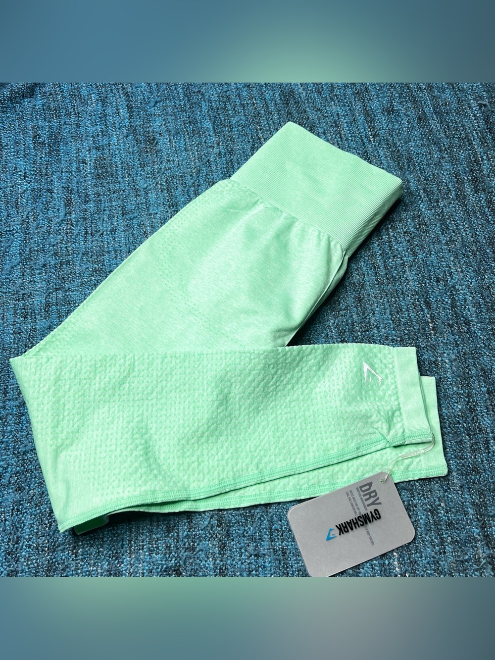 Gymshark Vital Seamless Leggings in Sour Pistachio Women's Size Small NWT - Picture 3 of 6